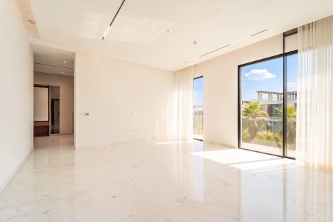 6 bedrooms Villa in Dubai, UAE No. 161087 17