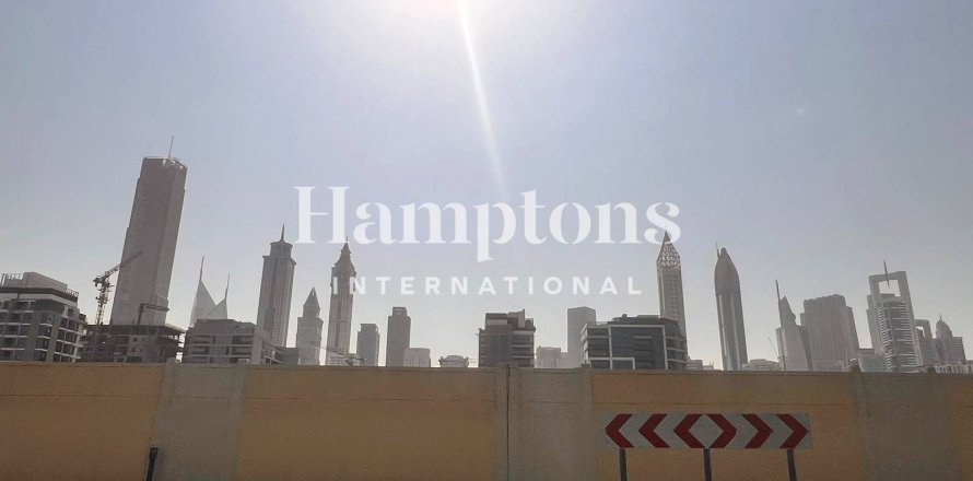 Land de 597.645m² No. 118464