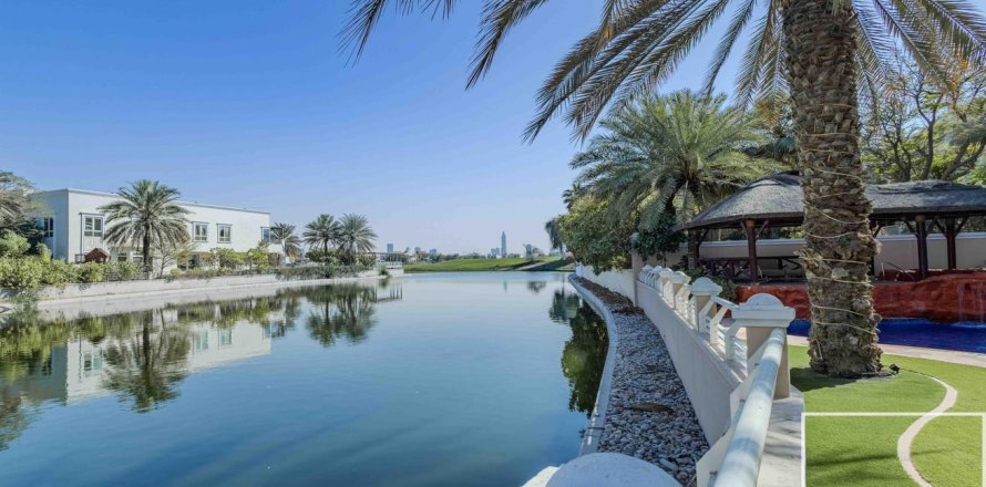 Вилла с 7 спальнями в Emirates Hills, ОАЭ №193961