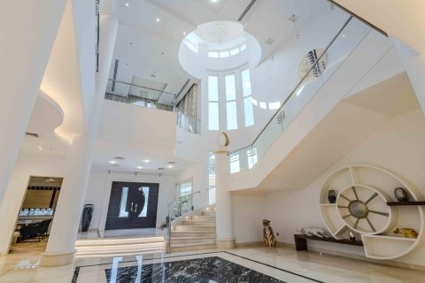 Вилла с 7 спальнями в Emirates Hills, ОАЭ №193961 4
