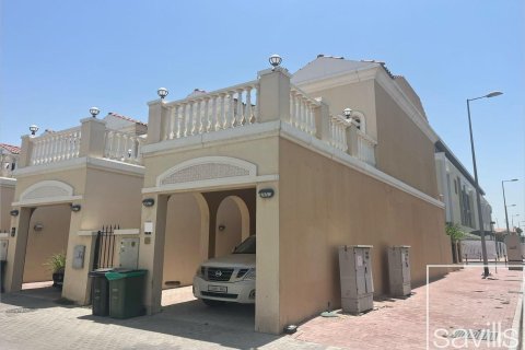 Townhouse de 2 dormitorios en Jumeirah Village Triangle, UAE No. 193965