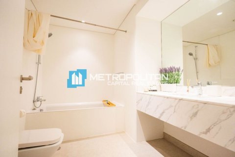 3 bedrooms Apartment on the Yas Island, UAE No. 141103 26