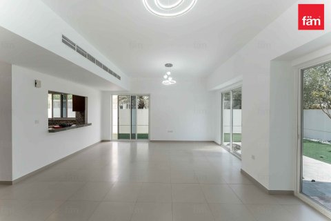 3 bedrooms Townhouse  No. 107461 3