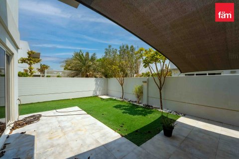 3 bedrooms Townhouse  No. 107461 6