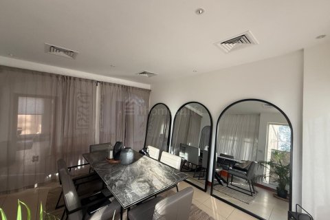 3 bedrooms Villa in Saheel, UAE No. 166162 7