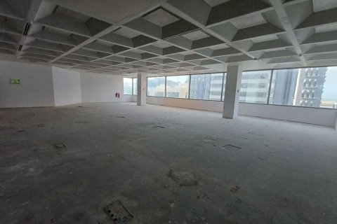 331مربع، مكتب في Hamdan Street, الإمارات العربية المتحدة رقم 79140 16