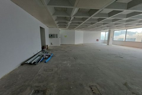 331مربع، مكتب في Hamdan Street, الإمارات العربية المتحدة رقم 79140 14