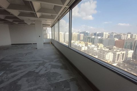 331مربع، مكتب في Hamdan Street, الإمارات العربية المتحدة رقم 79140 2