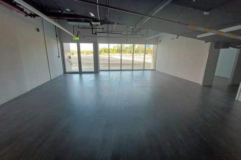 565مربع، عقار تجاري في Tourist Club Area, الإمارات العربية المتحدة رقم 79139 7