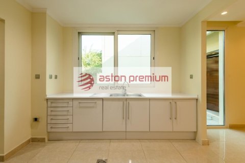 4 bedrooms Villa in The Sustainable City, UAE No. 166436 11
