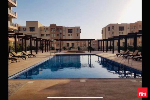 Apartment de 2 dormitorios en Al Furjan, UAE No. 166439 4