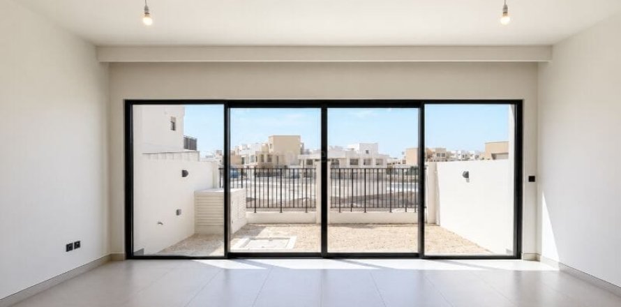 Townhouse de 4 dormitorios en Damac Lagoons, UAE No. 166434