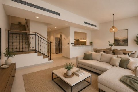 Townhouse de 4 dormitorios en Damac Lagoons, UAE No. 166434 3