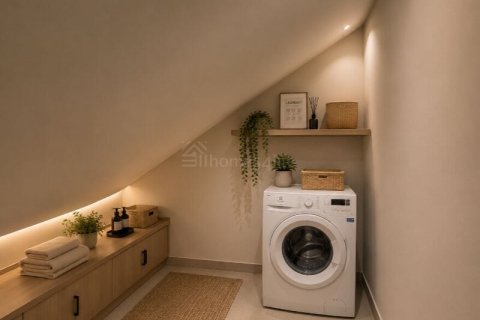 Townhouse de 4 dormitorios en Damac Lagoons, UAE No. 166434 9