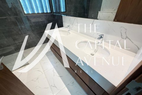 Villa de 4 dormitorios No. 120067 15