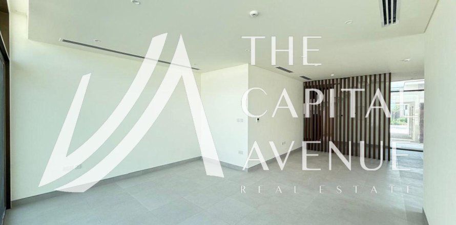 Villa de 4 dormitorios No. 120067