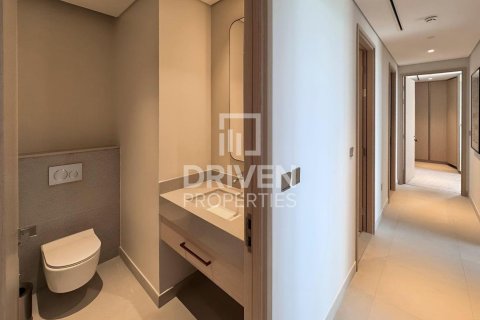 Квартира с 3 спальнями в Vida Residences Dubai Mall, ОАЭ №193107 19
