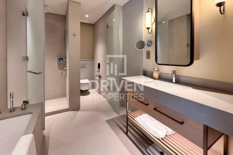 Квартира с 3 спальнями в Vida Residences Dubai Mall, ОАЭ №193107 8