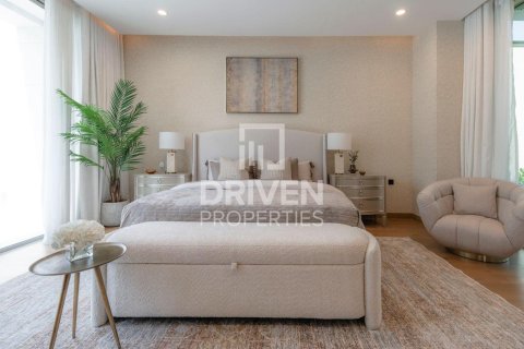 Вилла с 5 спальнями в La Mer, ОАЭ №193104 6