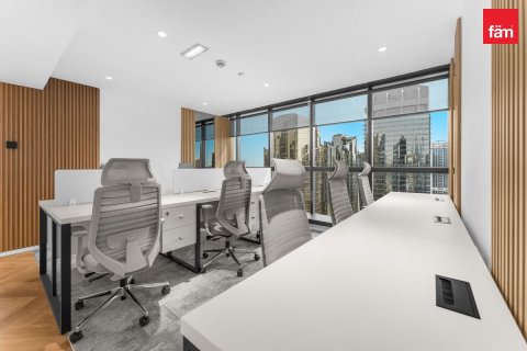 768.9m² Office in Business Bay, UAE No. 173322 3