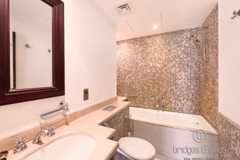 2 bedrooms Apartment in Old Town, UAE No. 163766 4