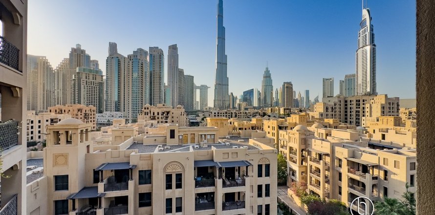 2 bedrooms Apartment in Old Town, UAE No. 163766