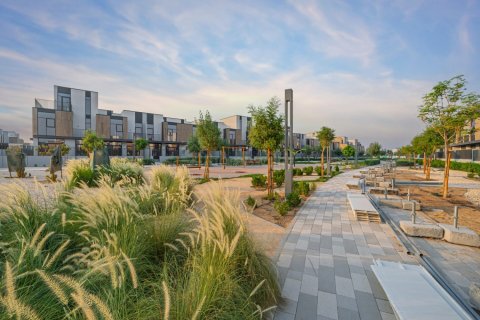 4 bedrooms Townhouse in Mudon, UAE No. 137567 6