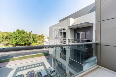 2 bedrooms Apartment in Umm Al Sheif, UAE No. 193686 10