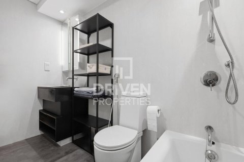 1 bedroom Apartment in The Lofts, UAE No. 193690 10