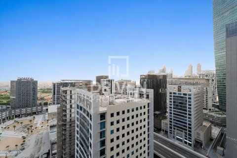 Studio Apartment in SOL Bay, UAE No. 204431 13