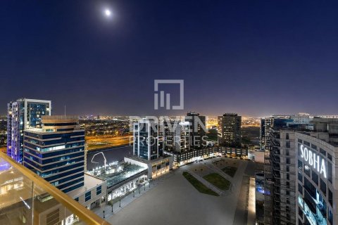 Studio Apartment in SOL Bay, UAE No. 204431