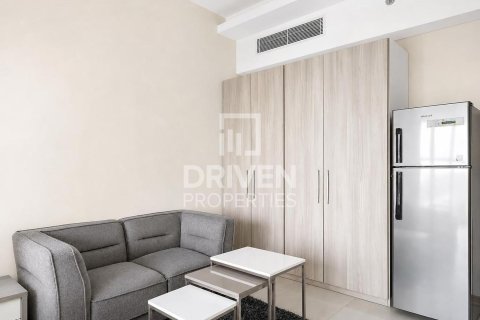 Studio Apartment in SOL Bay, UAE No. 204431 9