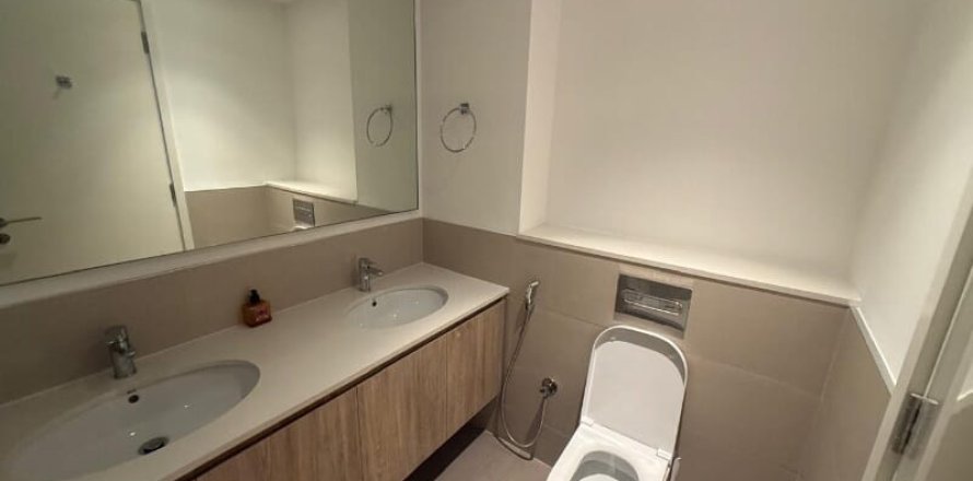 Apartment de 2 dormitorios en Executive Residences, UAE No. 155223