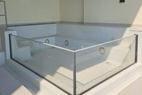 2 bedrooms Apartment in Jumeirah Village Circle, UAE No. 155222 3