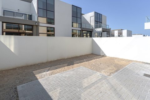 Townhouse de 3 dormitorios en District 11, UAE No. 155224 5