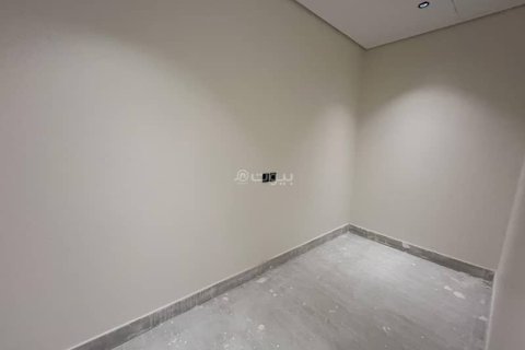 3 bedrooms Apartment in Riyadh, Saudi Arabia No. 67441 18