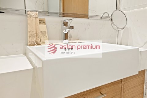 2 bedrooms Apartment in Meydan, UAE No. 198947 4
