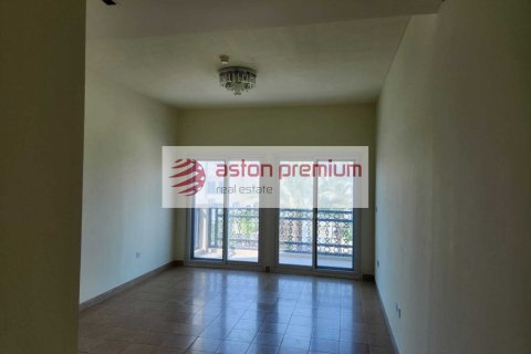 2 bedrooms Villa in District 16, UAE No. 198946 10