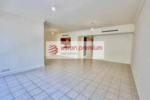 3 bedrooms Apartment in Dubai Marina, UAE No. 198950
