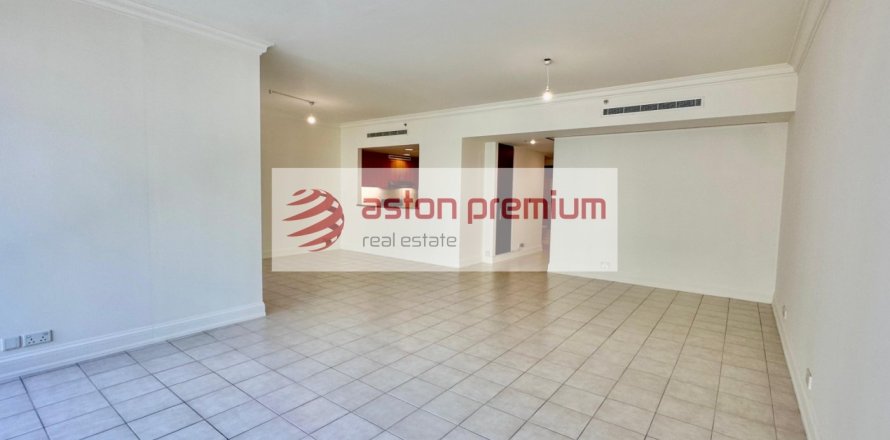 3 bedrooms Apartment in Dubai Marina, UAE No. 198950