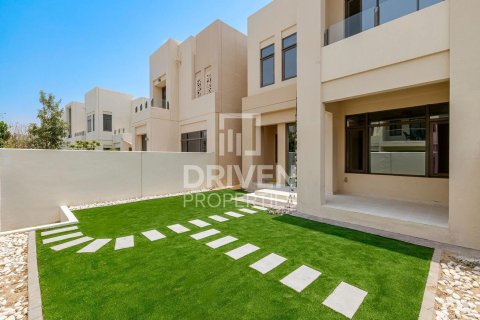 Villa de 3 dormitorios en Mira Oasis, UAE No. 204754 16