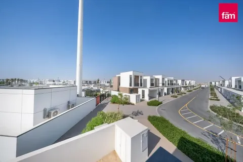 4 bedrooms Villa in Dubai, UAE No. 164469 13