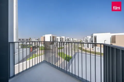 4 bedrooms Villa in Dubai, UAE No. 164469 15