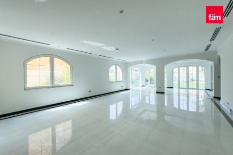 Villa de 5 dormitorios  No. 116029 7