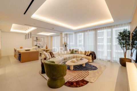 3 bedrooms Apartment in City Walk, UAE No. 137664