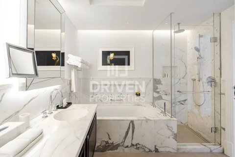 2 bedrooms Apartment in Downtown Dubai (Downtown Burj Dubai), UAE No. 137665 4