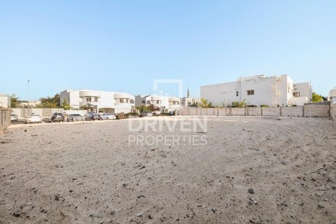 1117.62m² Land in Umm Suqeim, UAE No. 200474 6