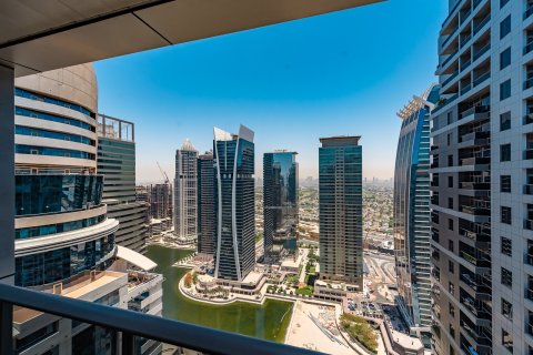 Appartement de 3 chambres à Jumeirah Islands, UAE No. 205777