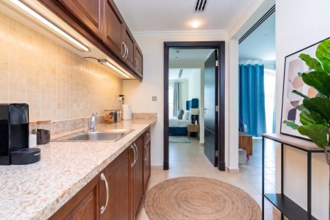 Вилла с 4 спальнями в Jumeirah Islands, ОАЭ №205780 10