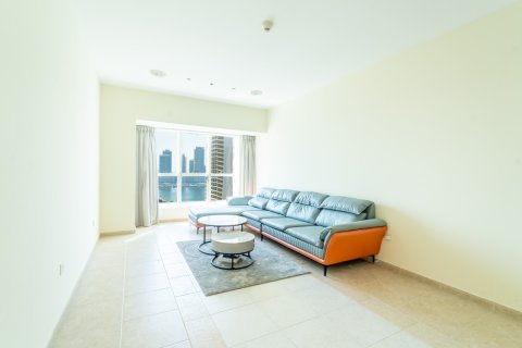 Appartement de 2 chambres à Dubai, UAE No. 205776